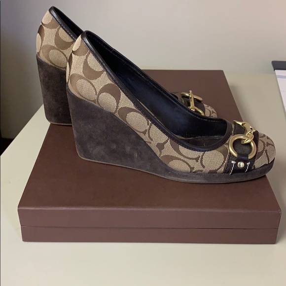 Coach shoes - Picture 1 of 5